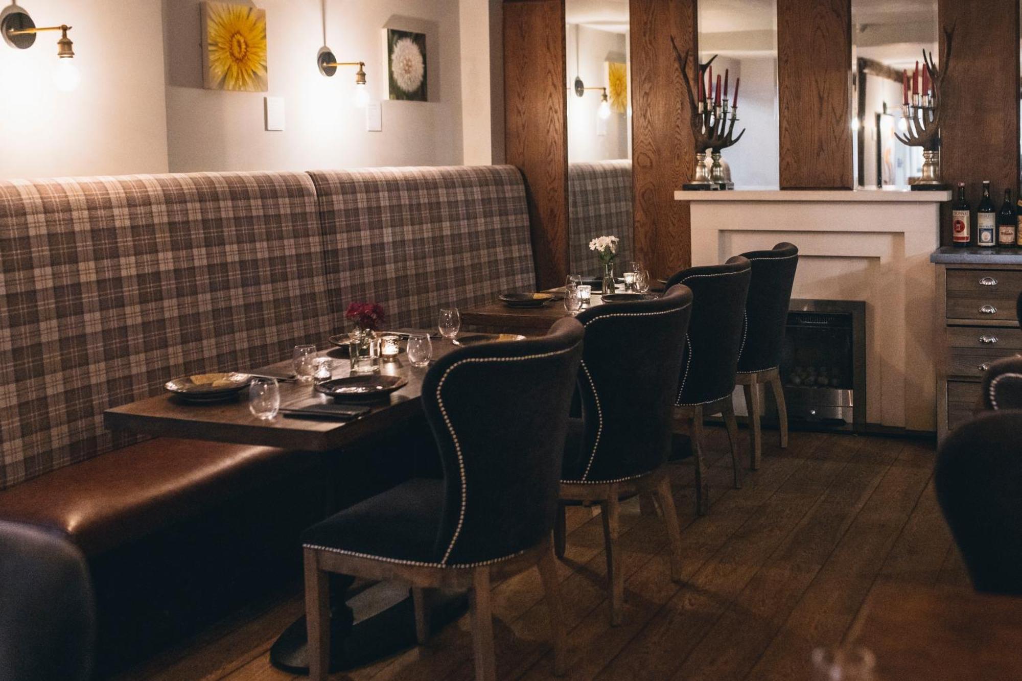 ホテル カルマ サンクタム オン ザ グリーン Cookham Dean エクステリア 写真